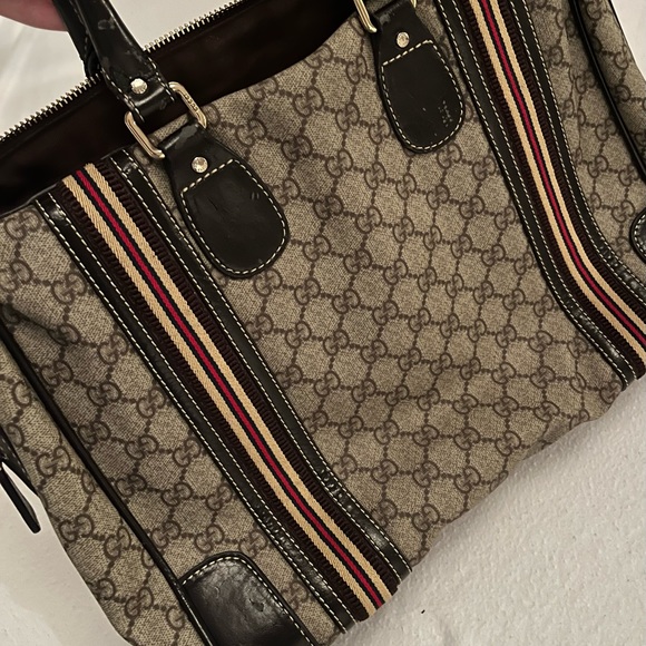 Gucci Bag! - Picture 6 of 13